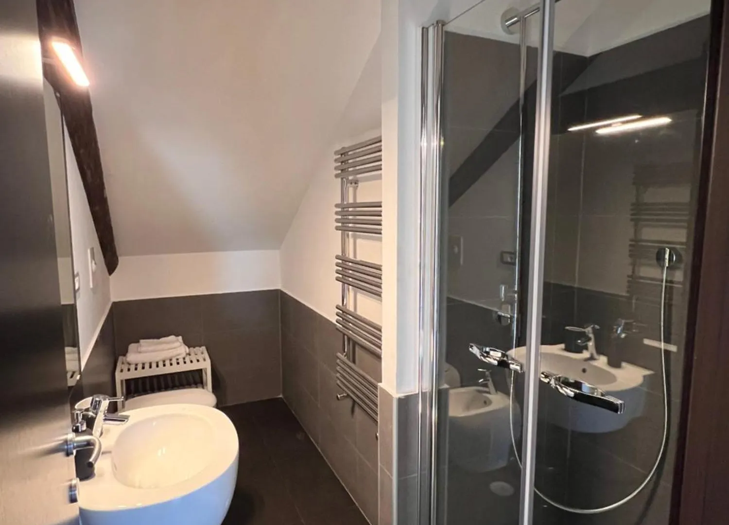 Unonoveuno Luxury Apartment Naples 0*,  Italy